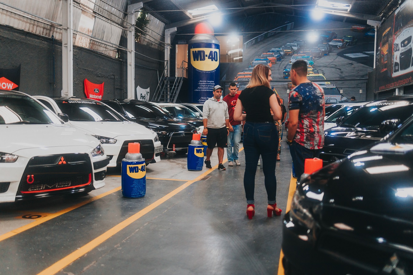What can you use WD40 for? 10 tips! - Autobaak.co.uk